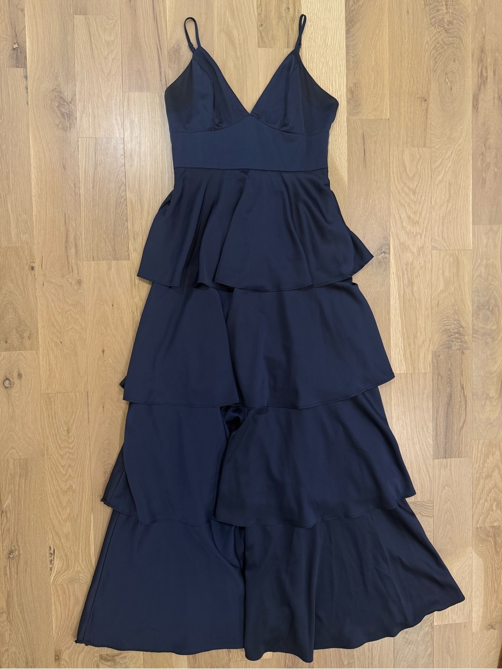 Lulu’s Navy Tiered Classy Spaghetti-Strap Evening Formal Dress Size Medium